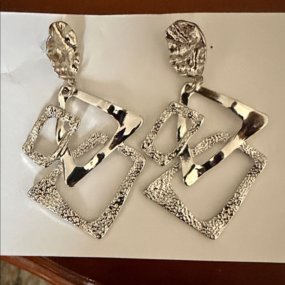 Silver Geometric Drop Earrings - Modern Women's Jewelry